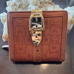 Gucci Brown Bordeaux Embossed Leather Wallet with Gold Buckle